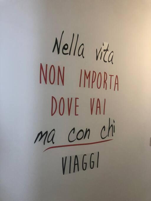 Appartamento Veronica, Per Lavoro E Relax Корсико Екстериор снимка